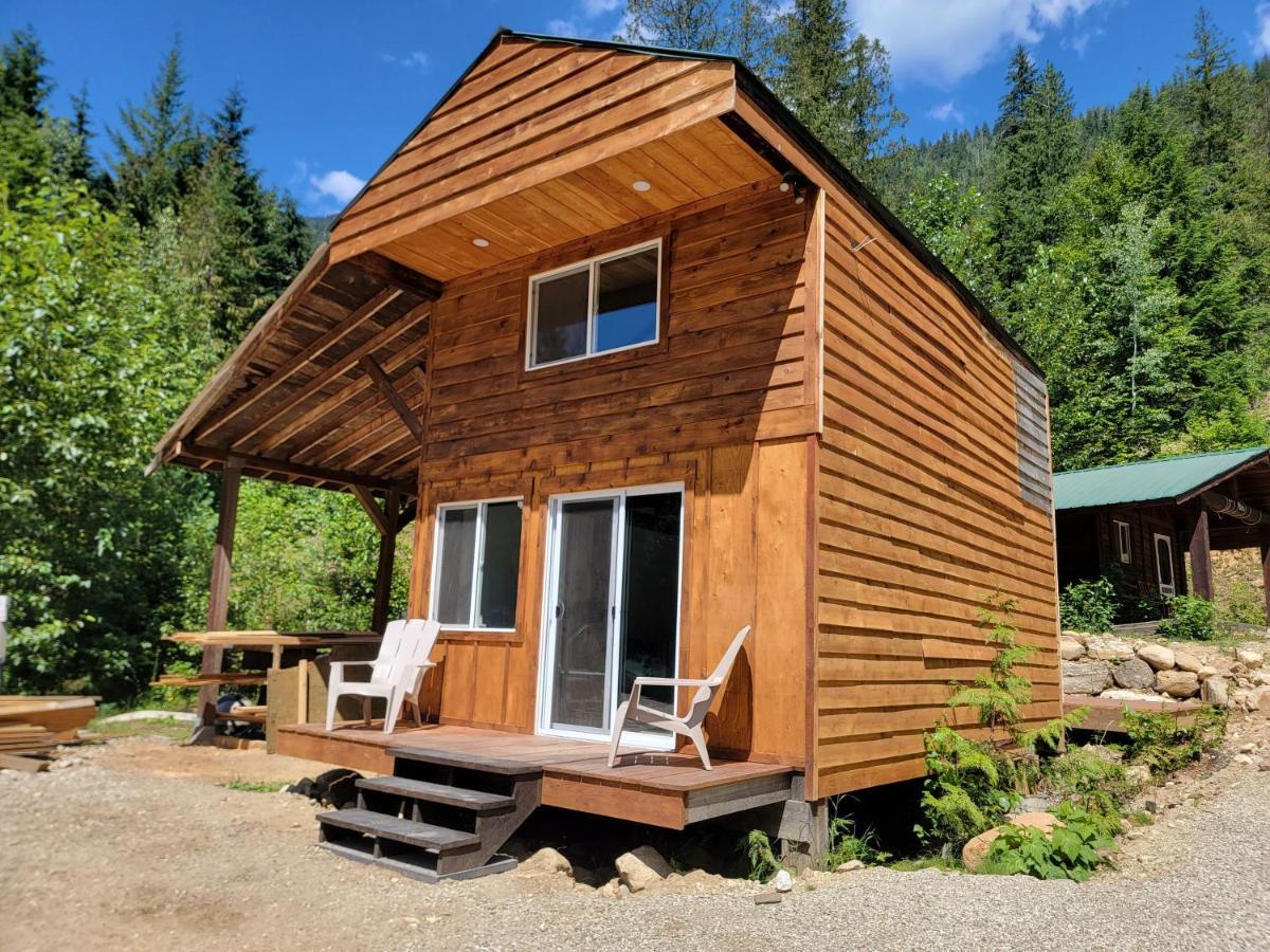 Noah'S Ark Campground Revelstoke Eksteriør bilde