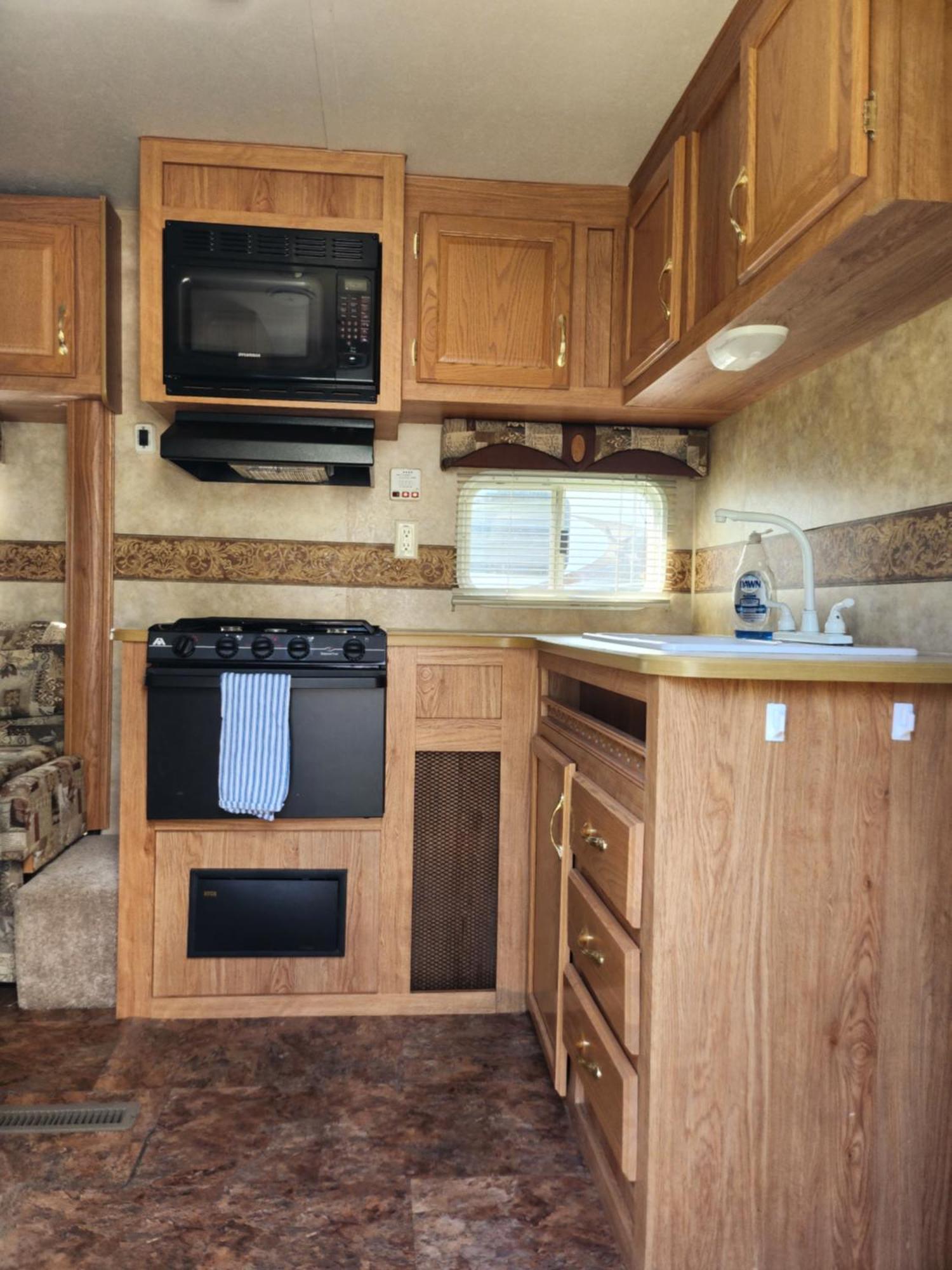 Noah'S Ark Campground Revelstoke Eksteriør bilde