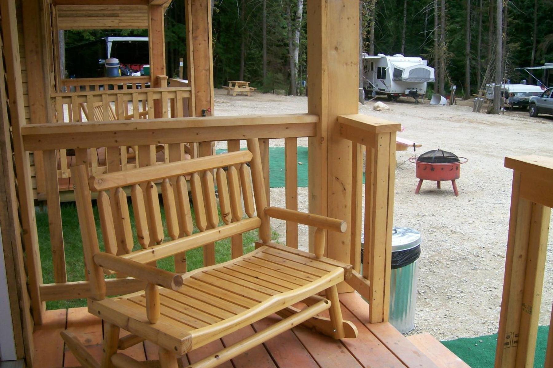 Noah'S Ark Campground Revelstoke Eksteriør bilde
