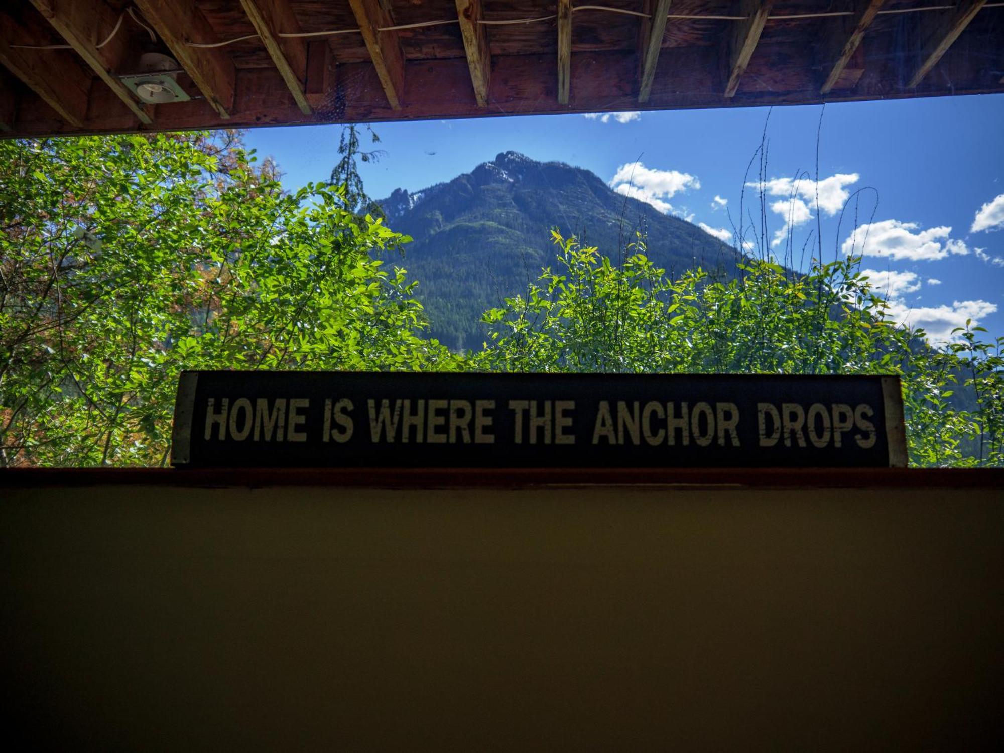 Noah'S Ark Campground Revelstoke Eksteriør bilde