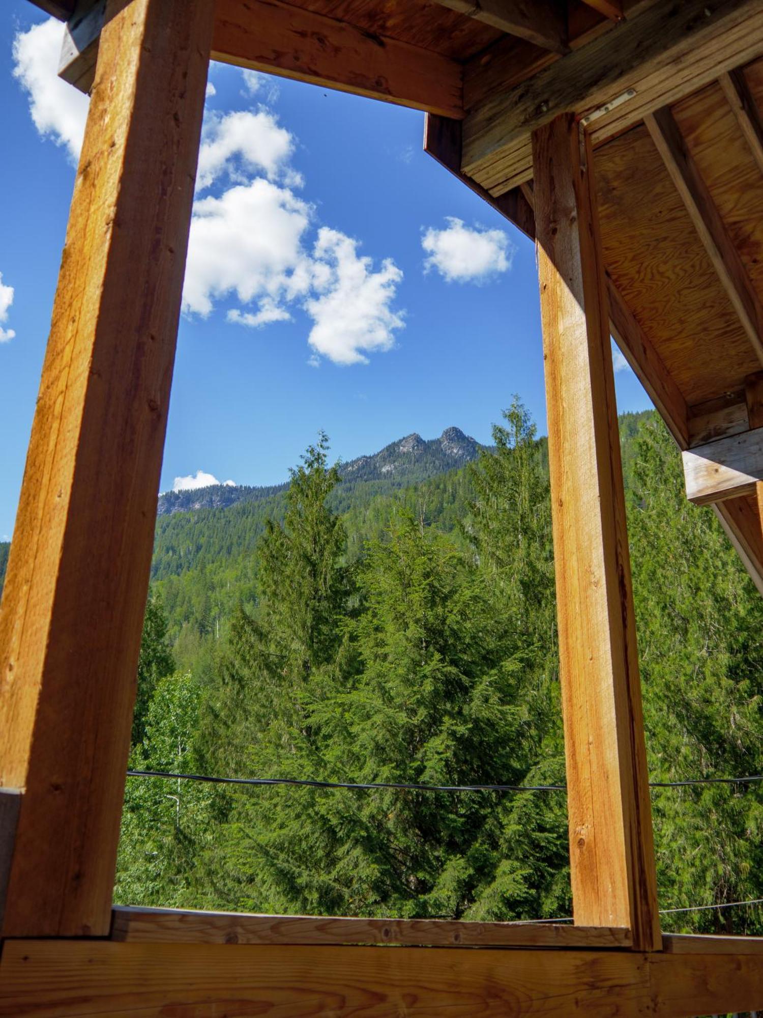 Noah'S Ark Campground Revelstoke Eksteriør bilde